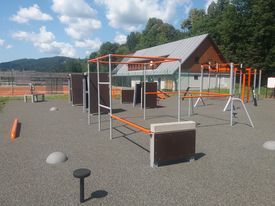 Fitness park - workoutové a parkourové hřiště