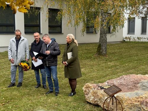 Slavnostní zahájení UNIVERZITY 3. VĚKU - akademický rok 2025/2026 s odhalením pamětních kamenů